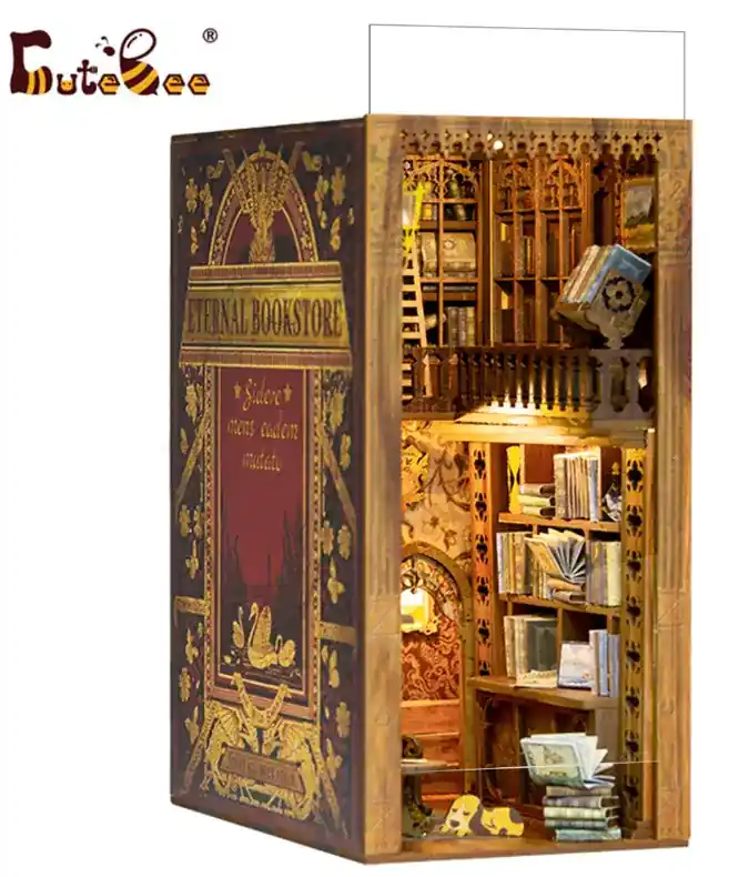 Köp nu | Eternal Bookstore - Book Nook Kit - CuteBee