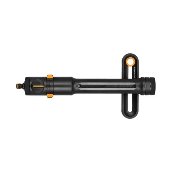 Skynda dig - Fiskars - Comfort Oscillating Sprinkler S-M - Justerbar pendelspridare för trädgården