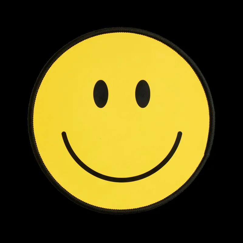 Mustard - Happy Face Mouse Mat - 24 cm x 20 cm - Kundernas favorit