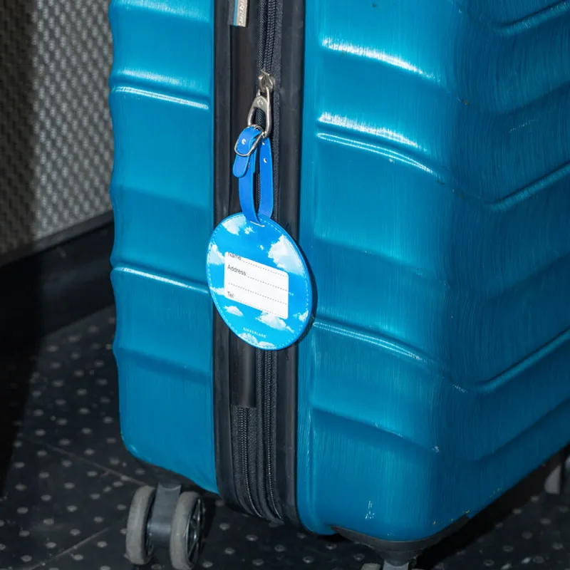 Kikkerland - Cloud Luggage Tag - 3.5 inches - Ny produkt