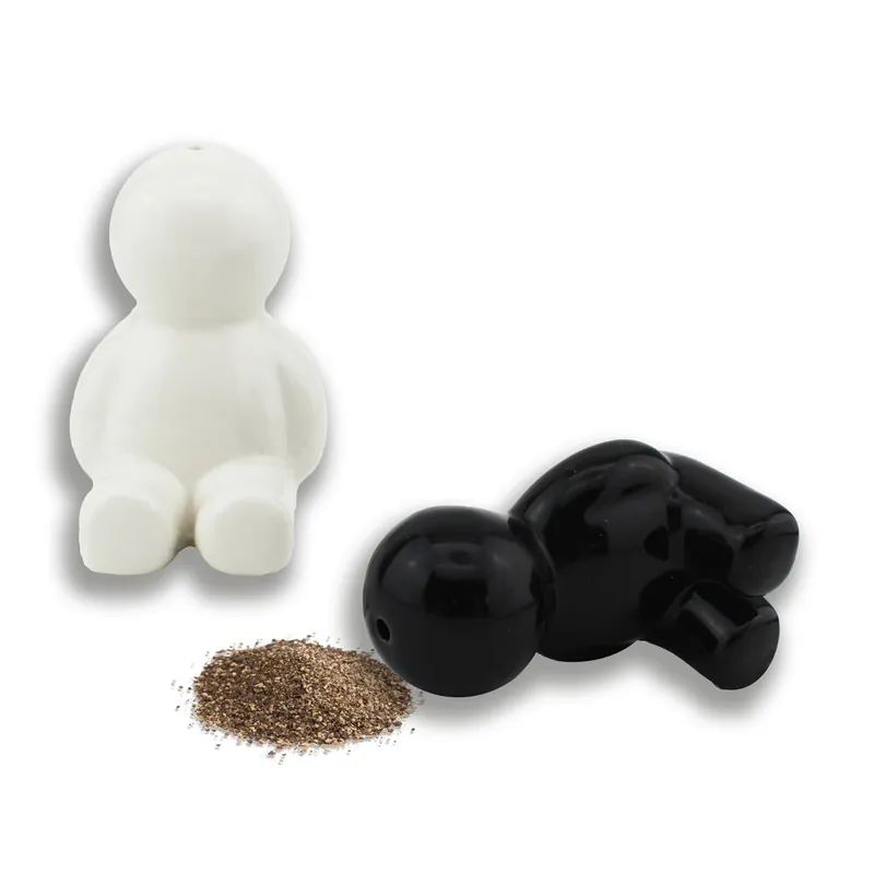 Kanonpris | Winkee - Mr Salt & Mrs Pepper Shakers - Salt and Pepper Dispenser